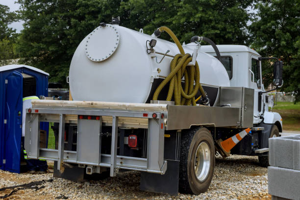 Best Affordable portable toilet rental  in Lowell, MI